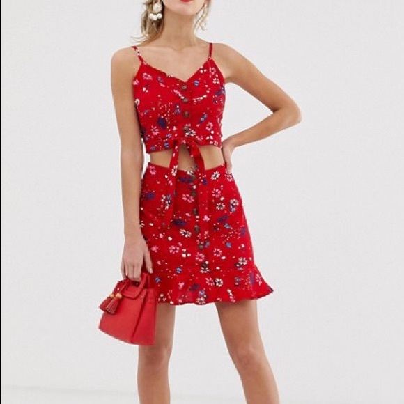 Lana Flirtiest Floral Button Down Crop Top - Picture 4 of 6